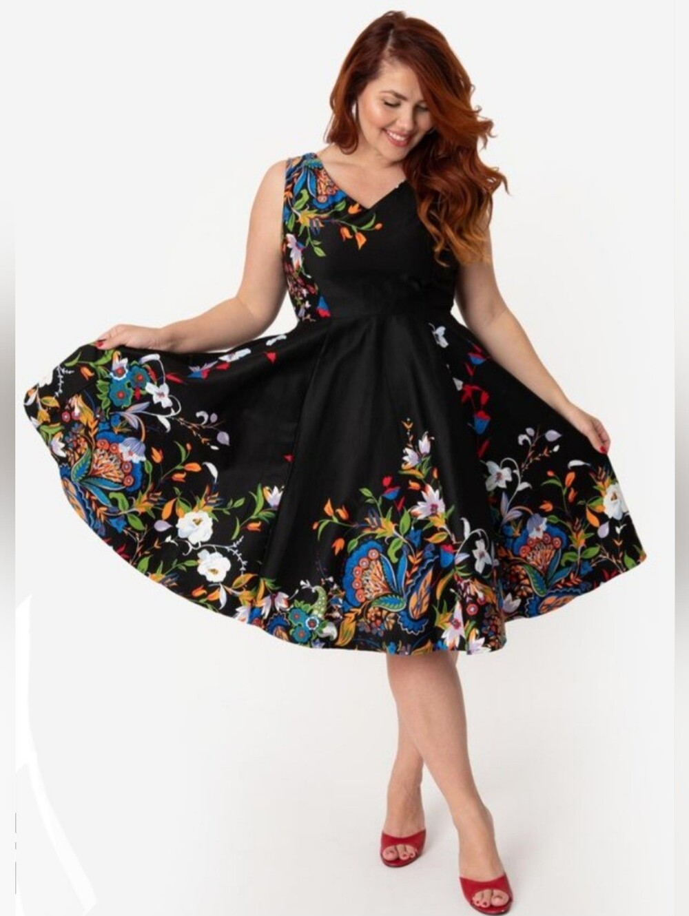 Unique Vintage Eva Rose Floral Border Swing Dress, GUC, Size 2X